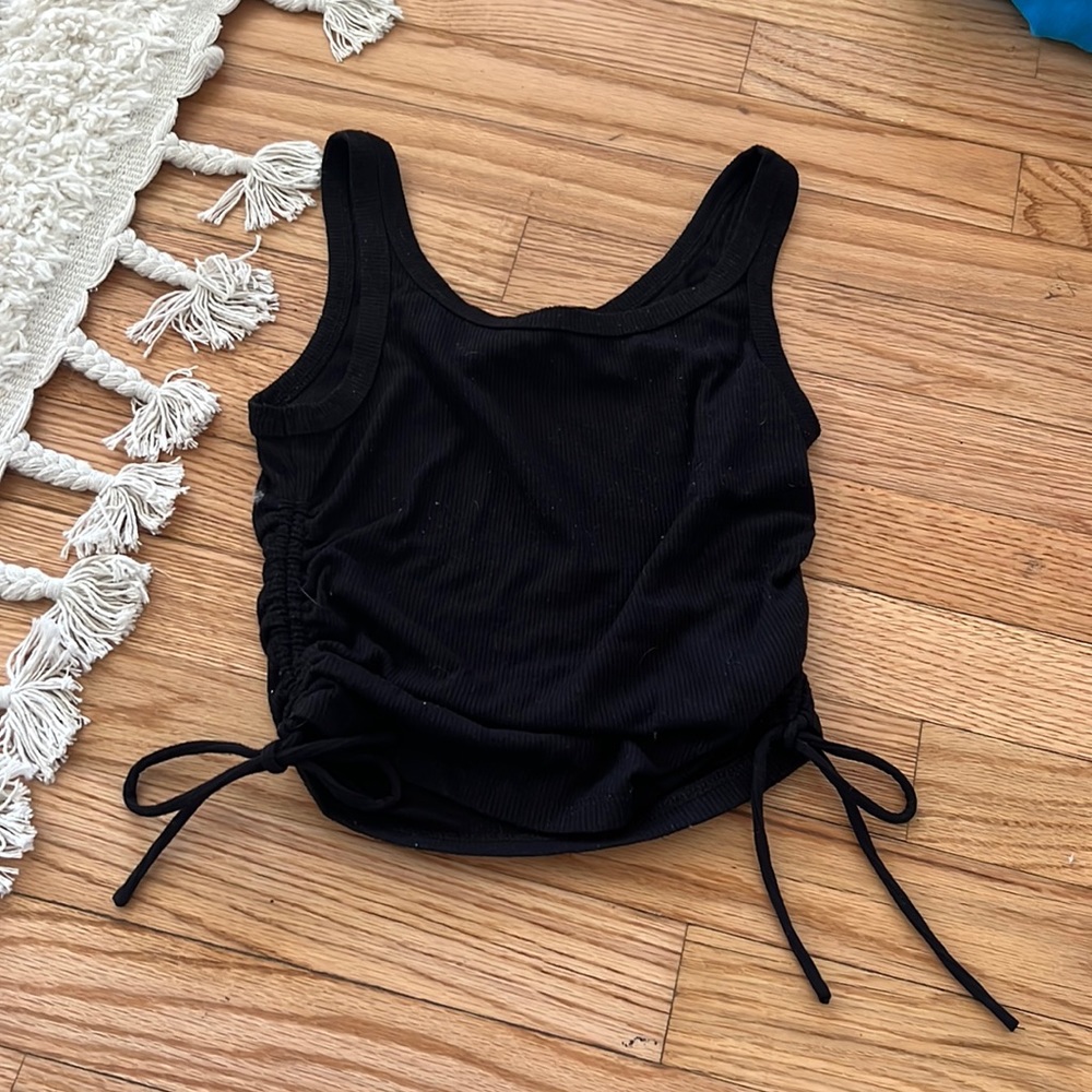 Princess polly basic top w/tie sides